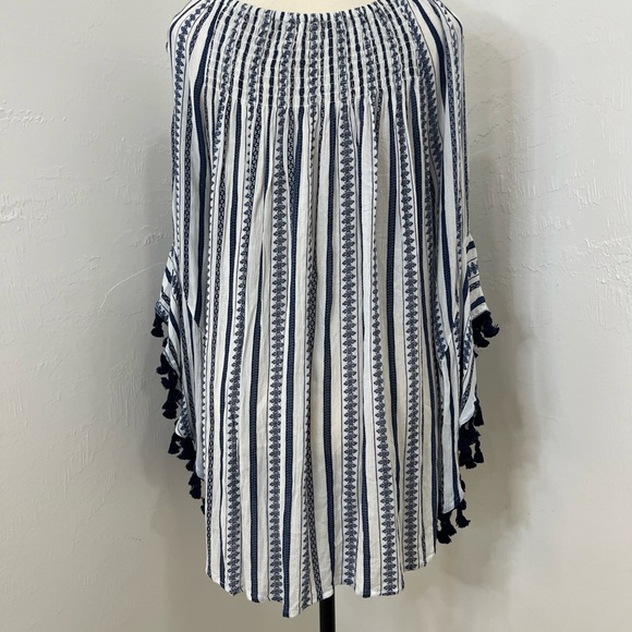 Studio West Blue White Striped Loose Flowy Rayon Tassel Shirt Top Women's  Small - Picture 3 of 8